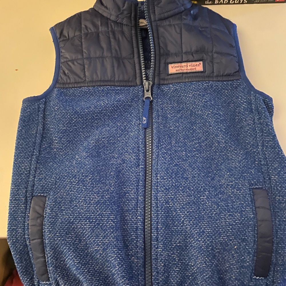 Vineyard vines vest